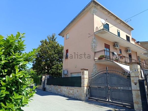 appartamento in vendita a Montelibretti in zona Borgo Santa Maria