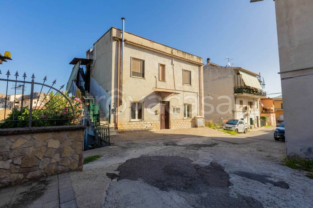 appartamento in vendita a Montelibretti in zona Tarantò / Vigna Grande