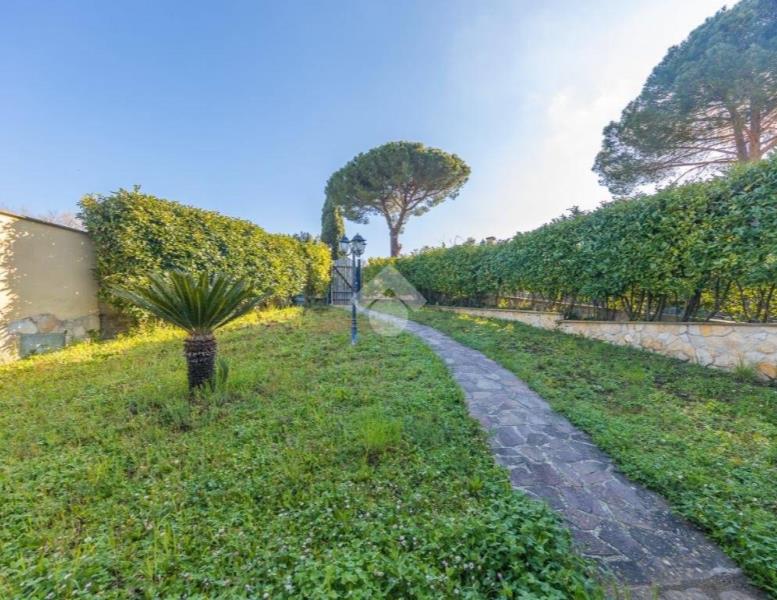 casa indipendente in vendita a Monte Porzio Catone