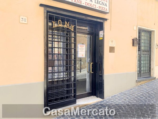 appartamento in vendita a Monte Porzio Catone in zona Pilozzo