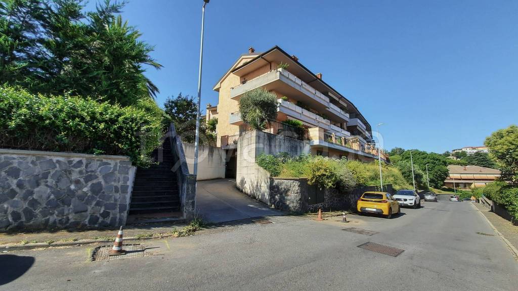 appartamento in vendita a Monte Porzio Catone