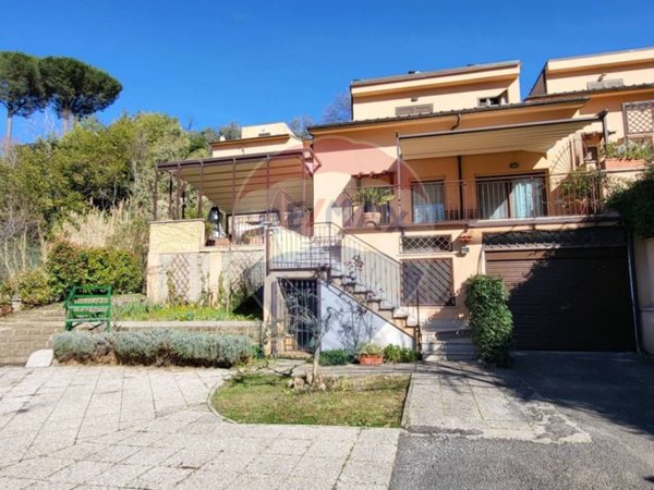 casa indipendente in vendita a Monte Porzio Catone