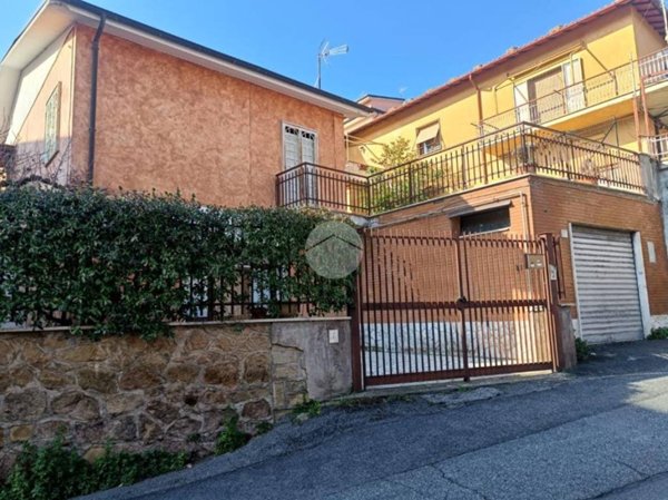casa indipendente in vendita a Monte Porzio Catone