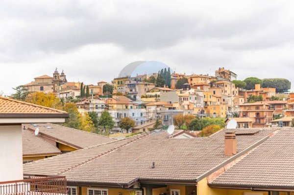 appartamento in vendita a Monte Porzio Catone