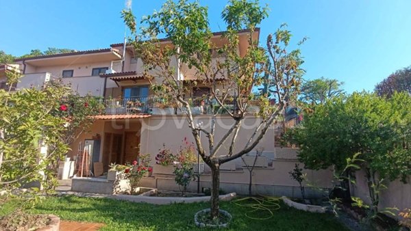 casa indipendente in vendita a Monte Porzio Catone