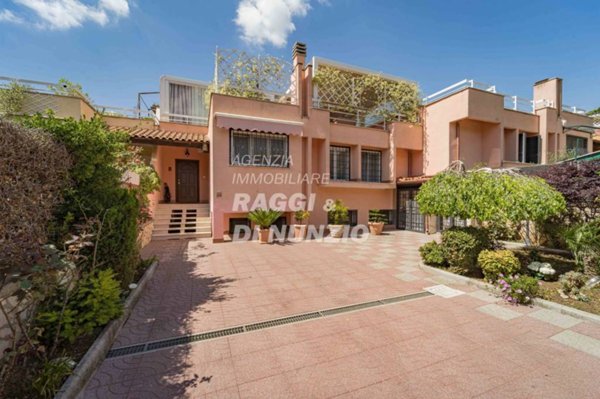 casa indipendente in vendita a Monte Porzio Catone