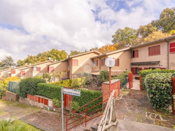 appartamento in vendita a Monte Porzio Catone in zona Pratone - Belvedere