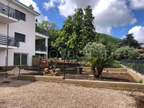 appartamento in vendita a Monte Porzio Catone