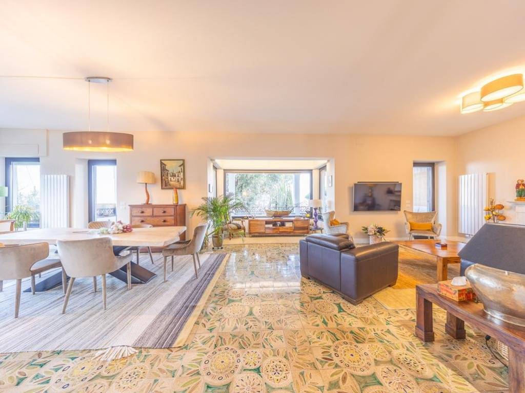 casa indipendente in vendita a Monte Porzio Catone