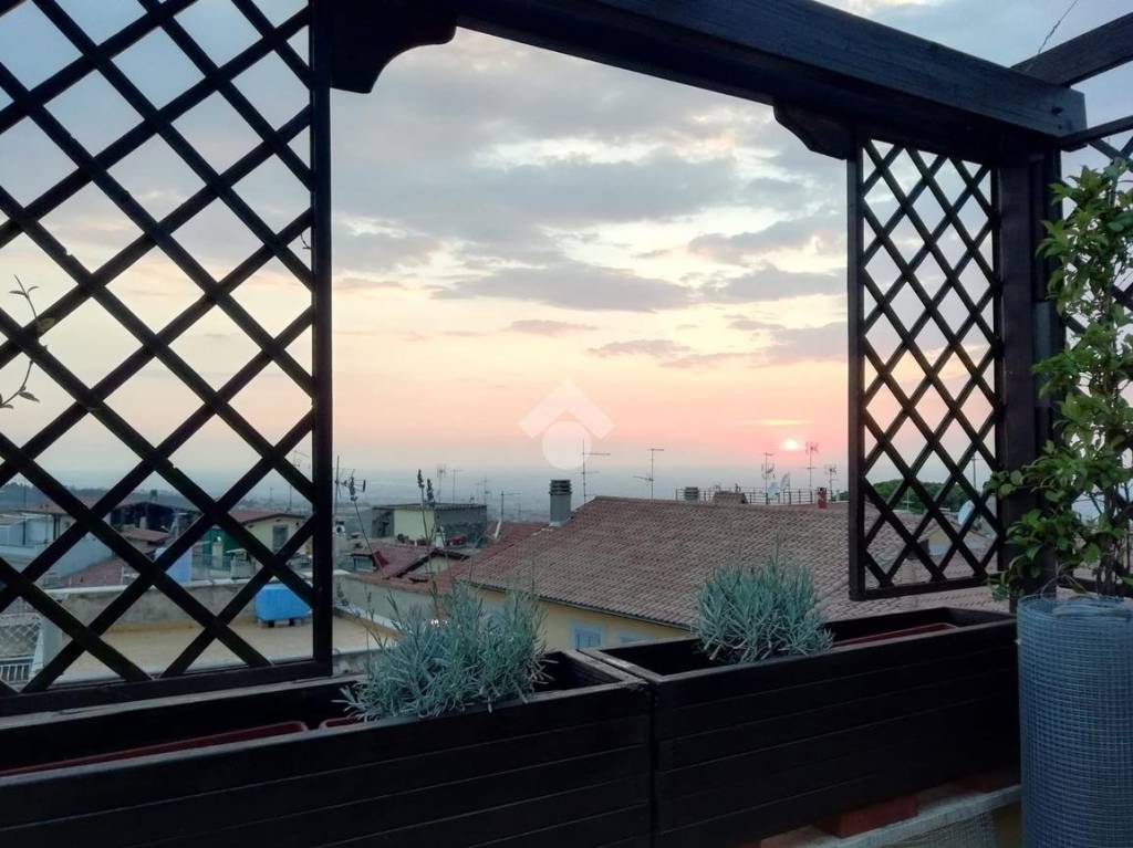 casa semindipendente in vendita a Monte Porzio Catone