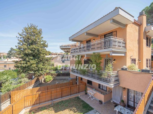 appartamento in vendita a Monte Porzio Catone
