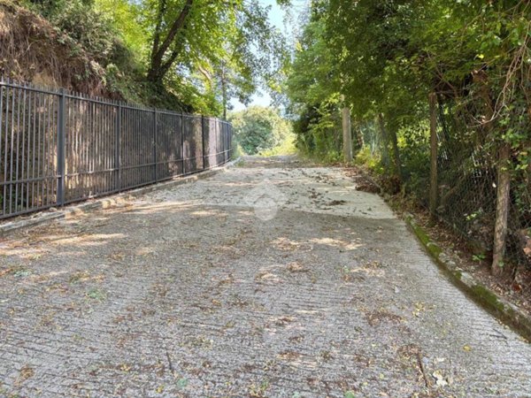 casa indipendente in vendita a Monte Porzio Catone in zona Camaldoli