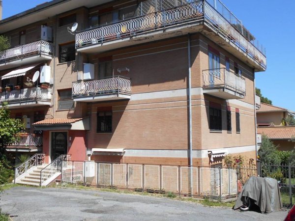 appartamento in vendita a Monte Porzio Catone