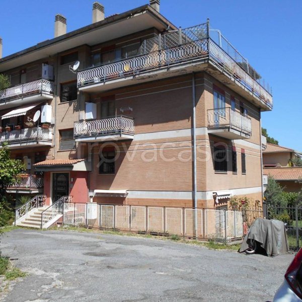 appartamento in vendita a Monte Porzio Catone
