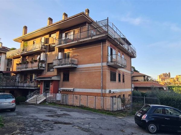 appartamento in vendita a Monte Porzio Catone