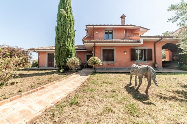 casa indipendente in vendita a Monte Porzio Catone