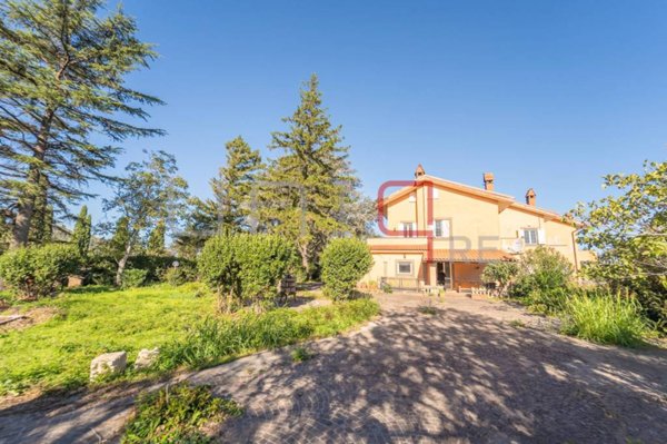 casa indipendente in vendita a Monte Porzio Catone