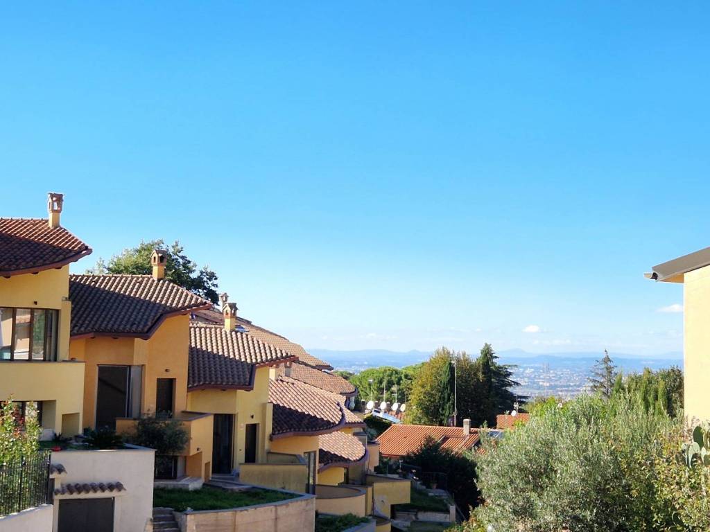 casa indipendente in vendita a Monte Porzio Catone