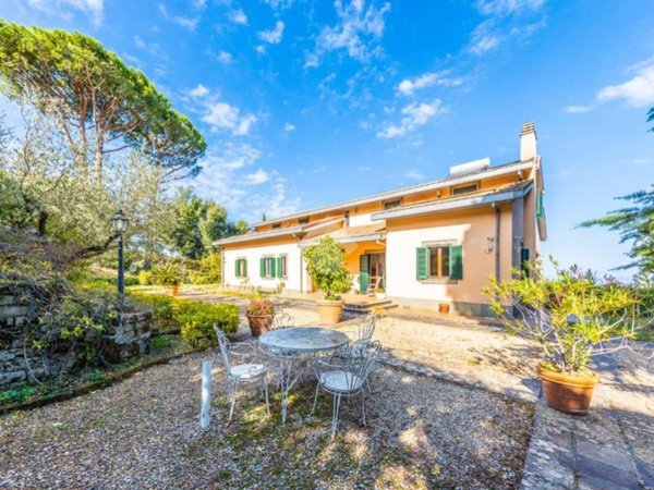casa indipendente in vendita a Monte Porzio Catone