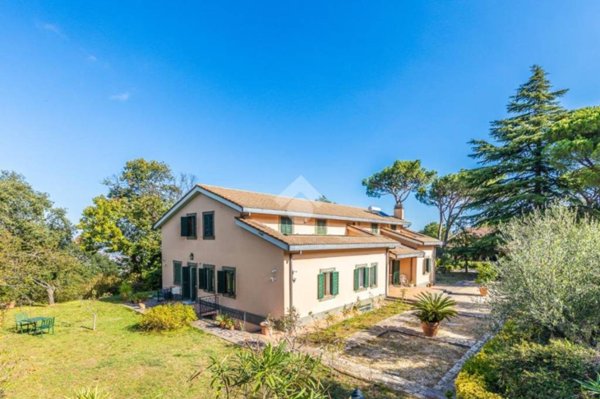 casa indipendente in vendita a Monte Porzio Catone