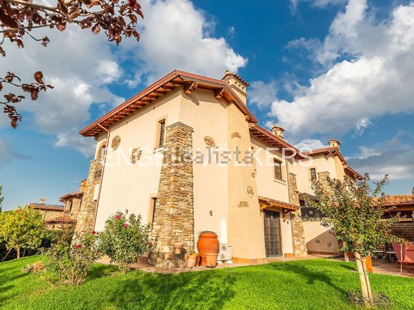 casa indipendente in vendita a Monte Porzio Catone