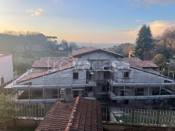 casa indipendente in vendita a Monte Porzio Catone in zona Pilozzo