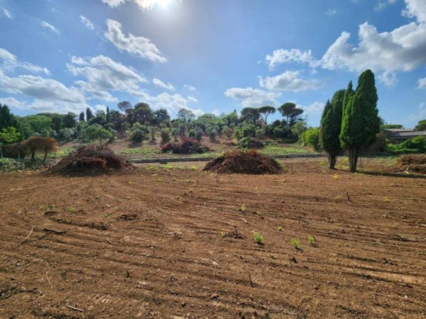 terreno edificabile in vendita a Monte Porzio Catone in zona San Marco