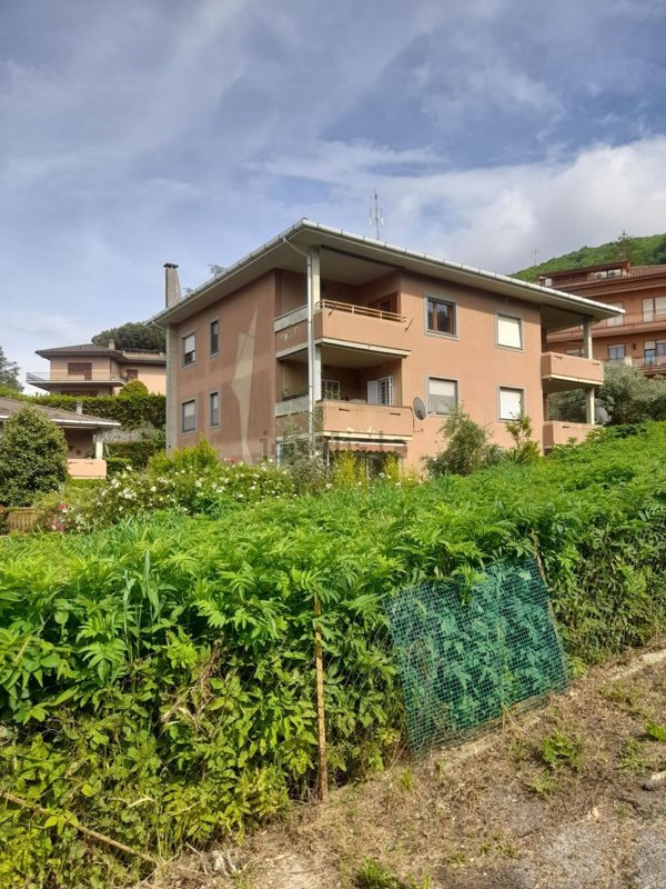 appartamento in vendita a Monte Porzio Catone