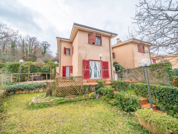 casa indipendente in vendita a Monte Porzio Catone