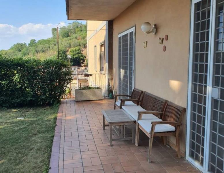 appartamento in vendita a Monte Porzio Catone