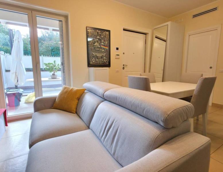 casa indipendente in vendita a Monte Porzio Catone in zona Massarosa