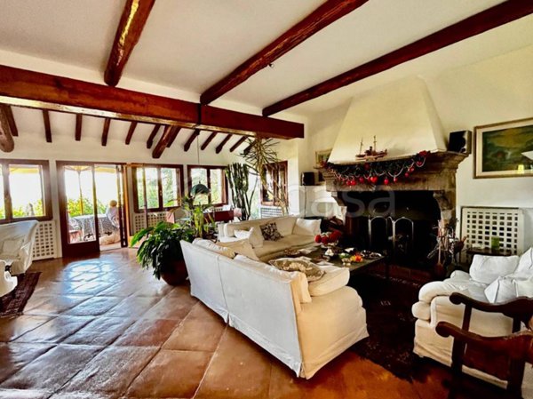 casa indipendente in vendita a Monte Porzio Catone in zona Selve di Mondragone