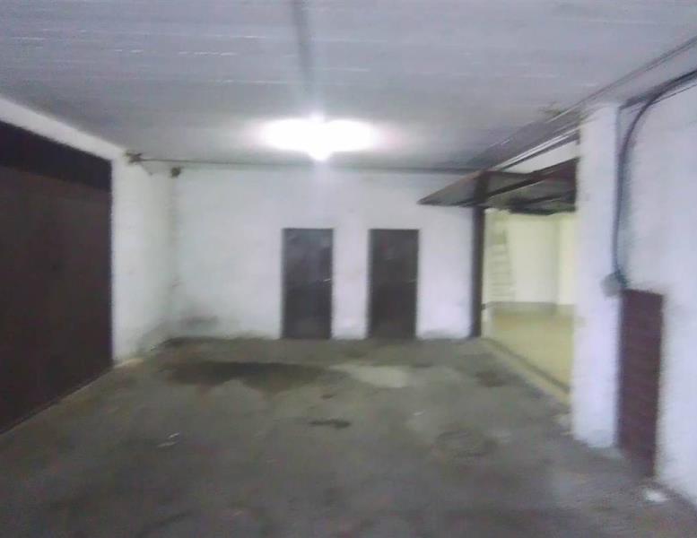 locale di sgombero in vendita a Monte Porzio Catone