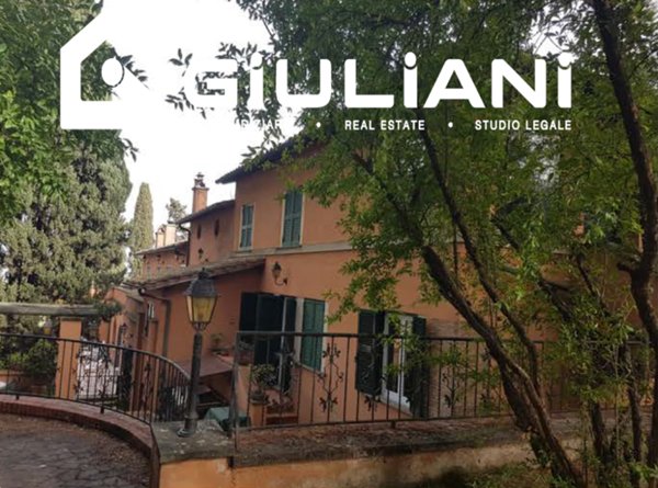 casa indipendente in vendita a Monte Porzio Catone in zona Pilozzo