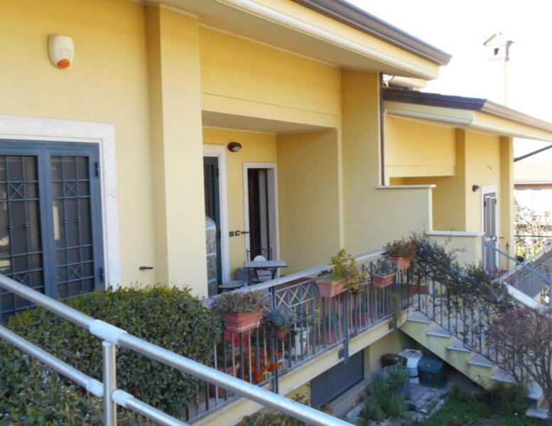 casa indipendente in vendita a Monte Porzio Catone