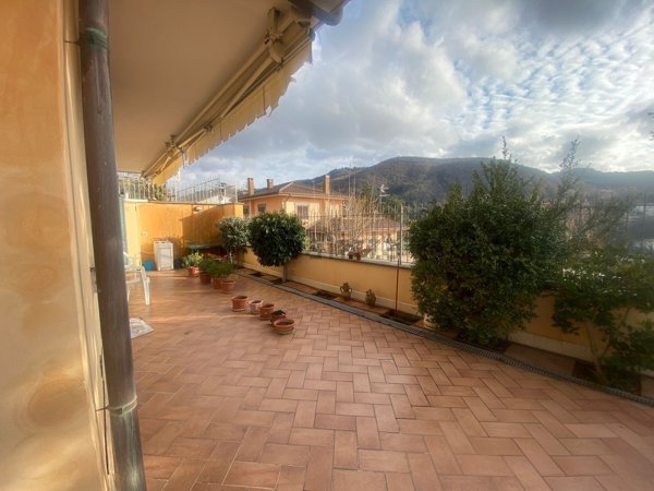 appartamento in vendita a Monte Porzio Catone