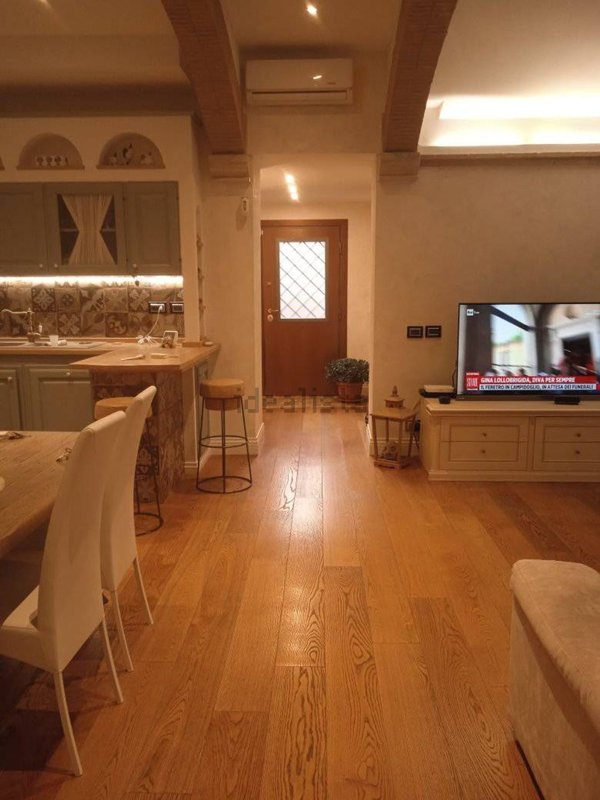 appartamento in vendita a Monte Porzio Catone