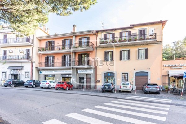 appartamento in vendita a Monte Porzio Catone
