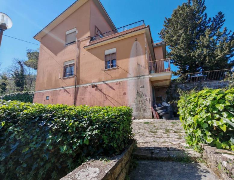 appartamento in vendita a Monte Porzio Catone