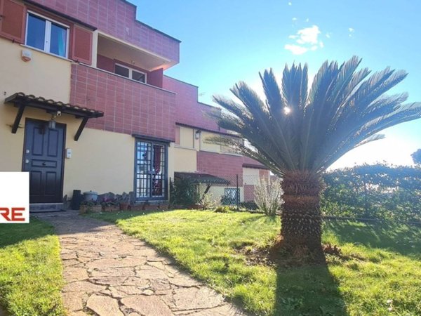 casa indipendente in vendita a Monte Porzio Catone