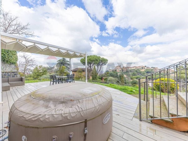 casa indipendente in vendita a Monte Porzio Catone