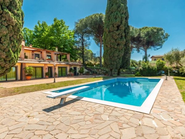 casa indipendente in vendita a Monte Porzio Catone
