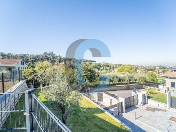 casa indipendente in vendita a Monte Porzio Catone