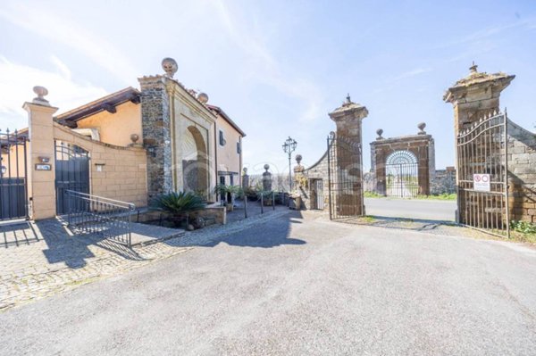 casa indipendente in vendita a Monte Porzio Catone in zona Villa Vecchia
