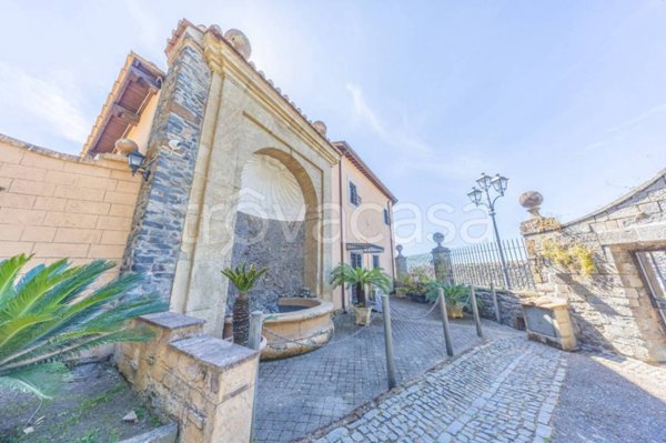 casa indipendente in vendita a Monte Porzio Catone in zona Villa Vecchia