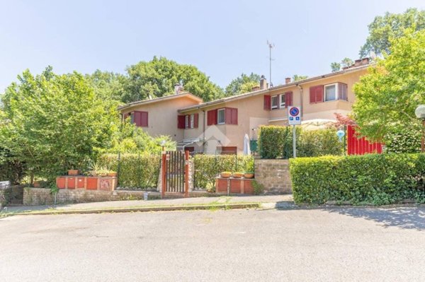 appartamento in vendita a Monte Porzio Catone in zona Pratone - Belvedere
