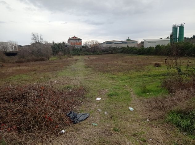 terreno in vendita a Monte Porzio Catone in zona Massarosa