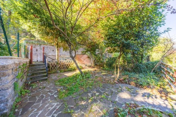 casa indipendente in vendita a Monte Porzio Catone in zona Pratone - Belvedere