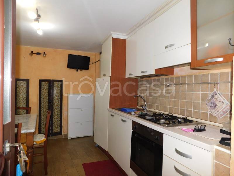 appartamento in vendita a Monterotondo in zona Stazione