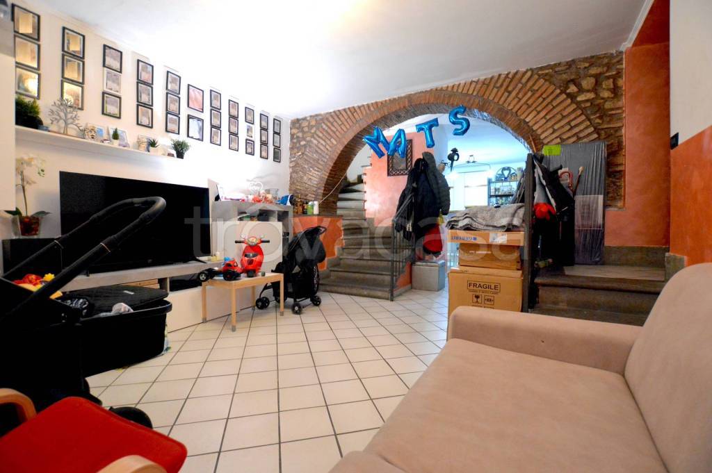 casa indipendente in vendita a Monterotondo